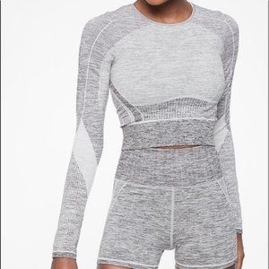 ATHLETA Agile Colorblock Crop Top Gray Athletic Medium Long Sleeve Workout